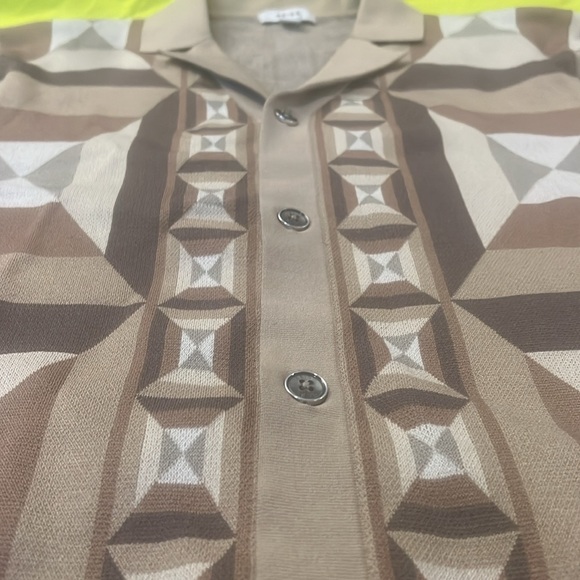 Awesome Aztec Reiss design Cuban shirts, size large button-down - Picture 3 of 5